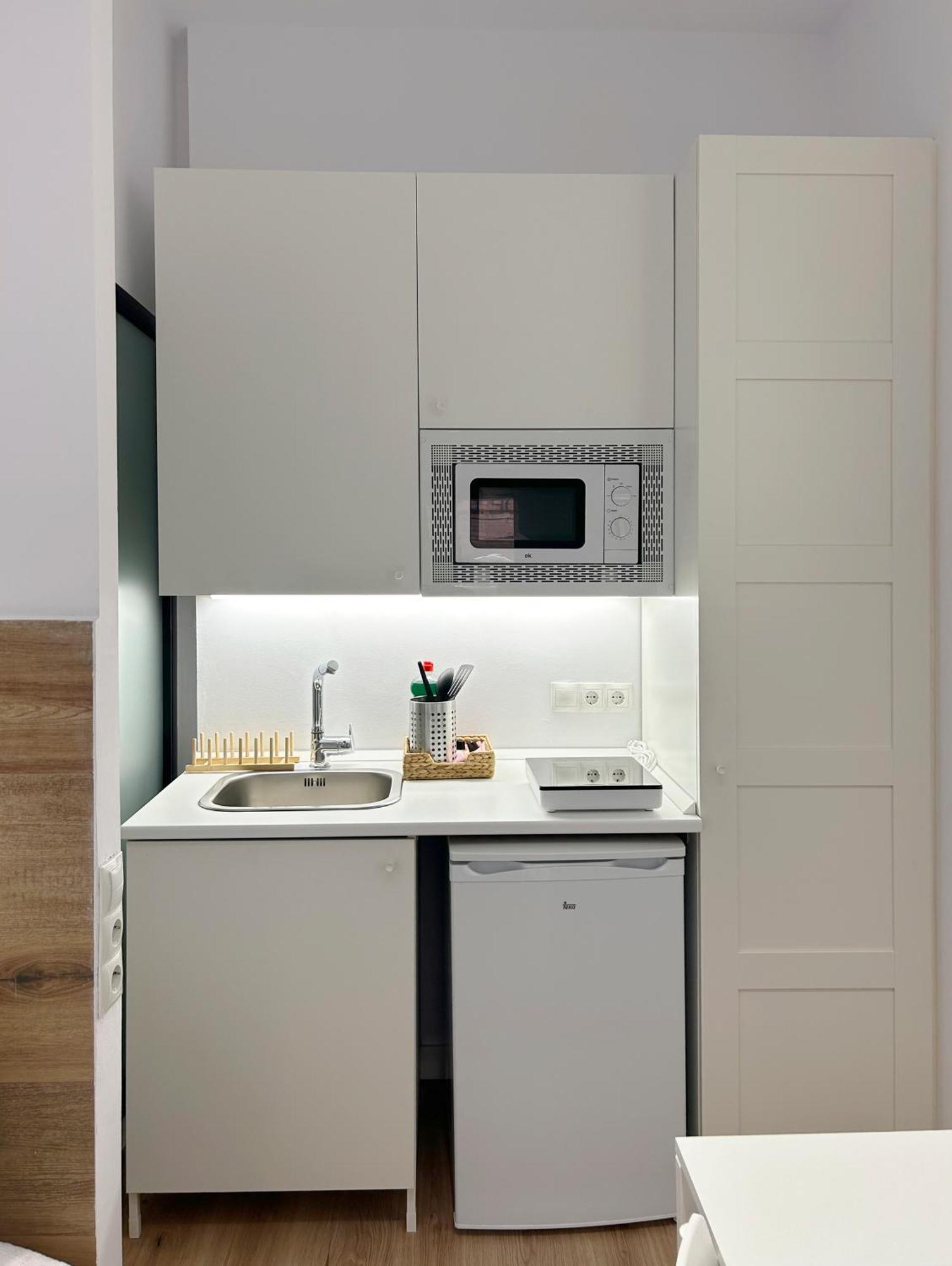 Sd Centrica Con Bano Y Kitchenette Terrassa